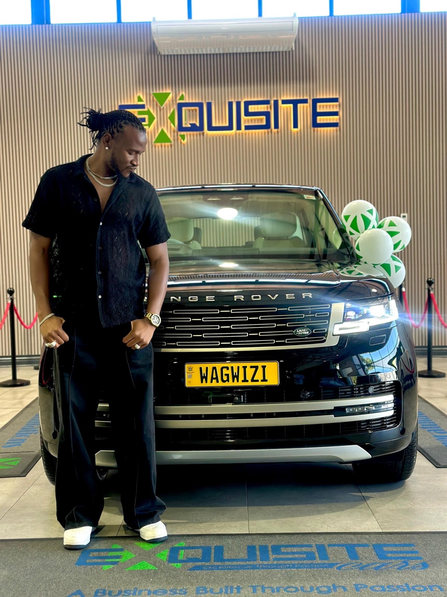 Range Rover hand-over · WAGWIZI